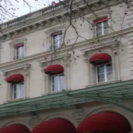 Kyriad 10 - Gare De L'est 3* Paris