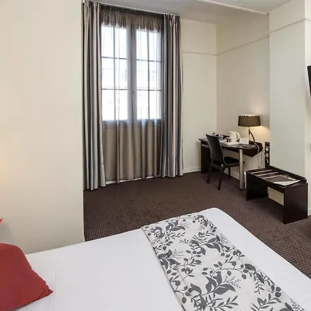 Kyriad 10 - Gare De L'est 3* Paris