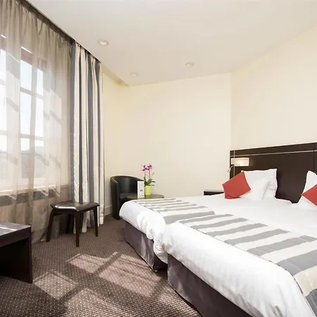 Kyriad 10 - Gare De L'est