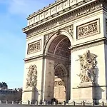 ホテル Kyriad 10 - Gare De L'est