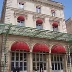 Kyriad 10 - Gare De L'est ホテル